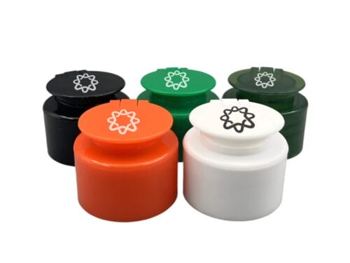 Plastic Caps for Cosmetic Packaging_SPHERE-0941 (3)